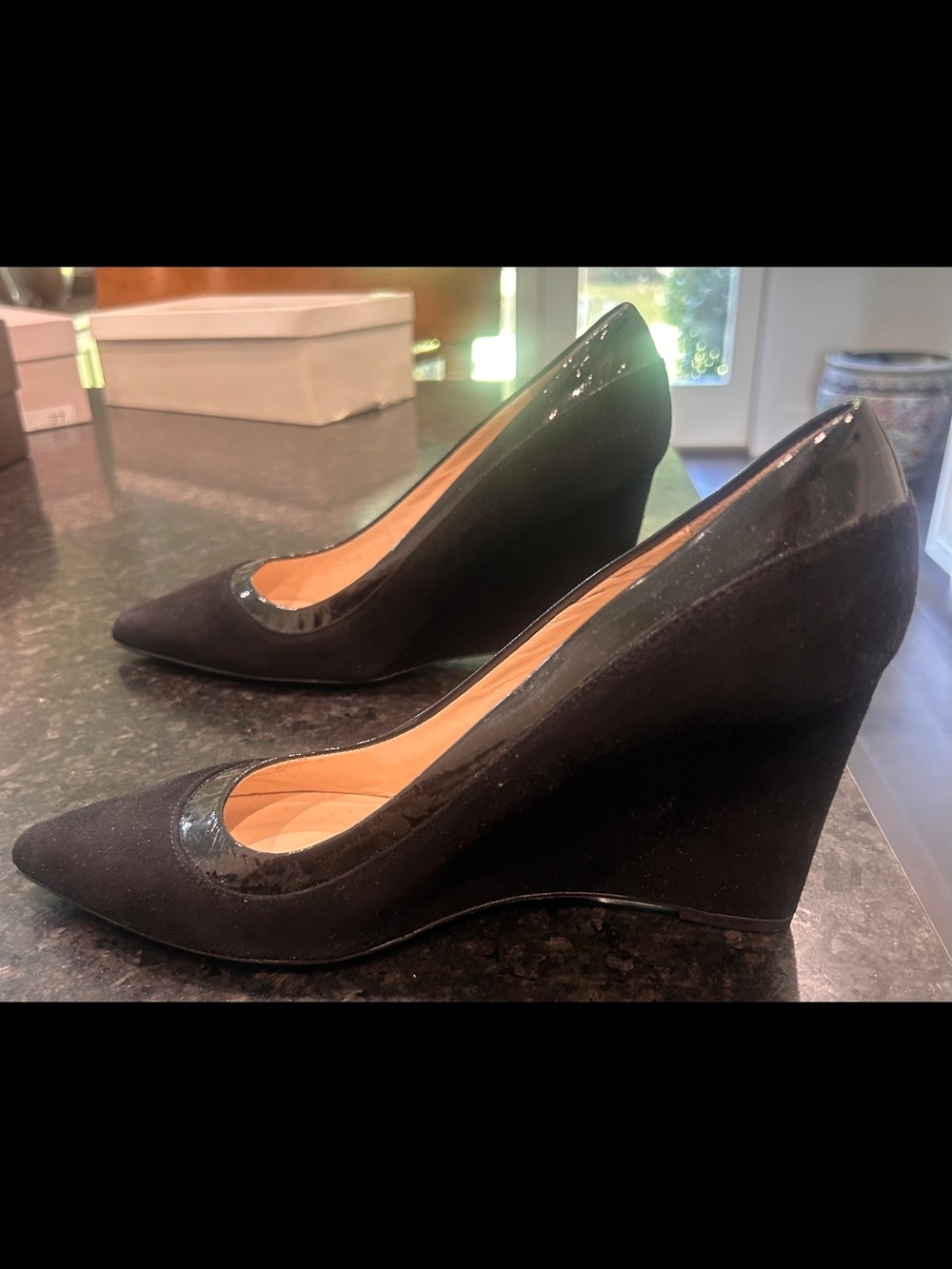 Claudi Ciuti women's black suede/patent leather wedges size 9 1/2 M never worn